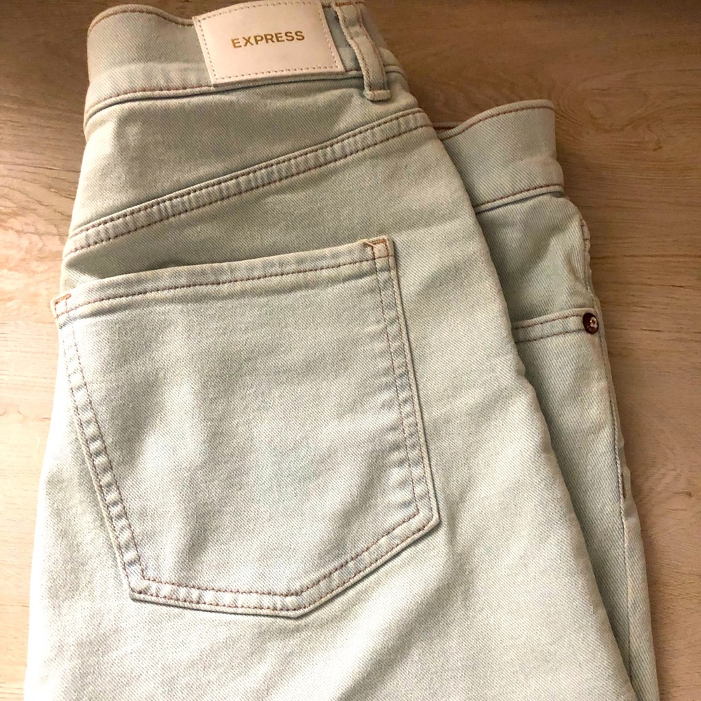 EXPRESS High Rise Light Denim Jeans size 6